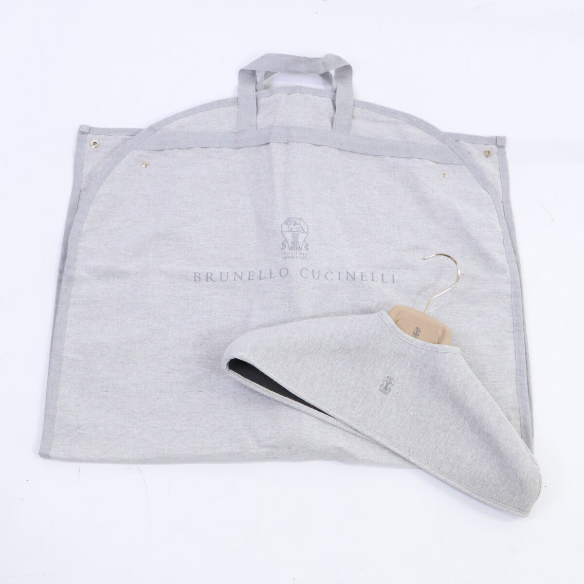 BRUNELLO CUCINELLI ブルネロクチネリ 【新品同様/25年製】MM4911823 タフタ フード付ダウンジャケット ジャケット