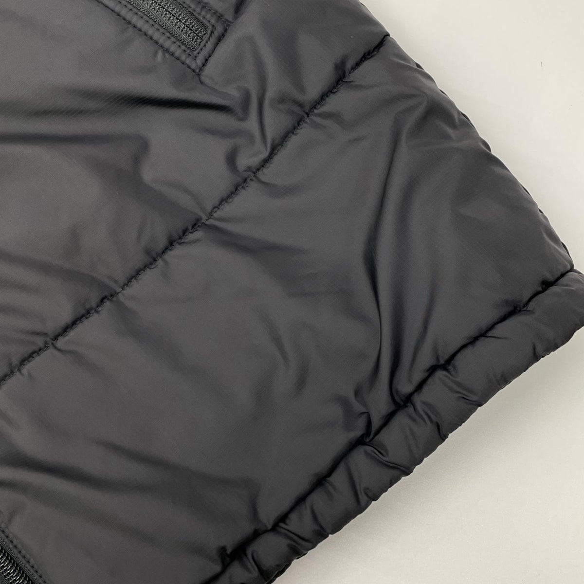 Patagonia パタゴニア 83990 ブラック フード付き PUFF JACKET パフジャケット ジャケット
