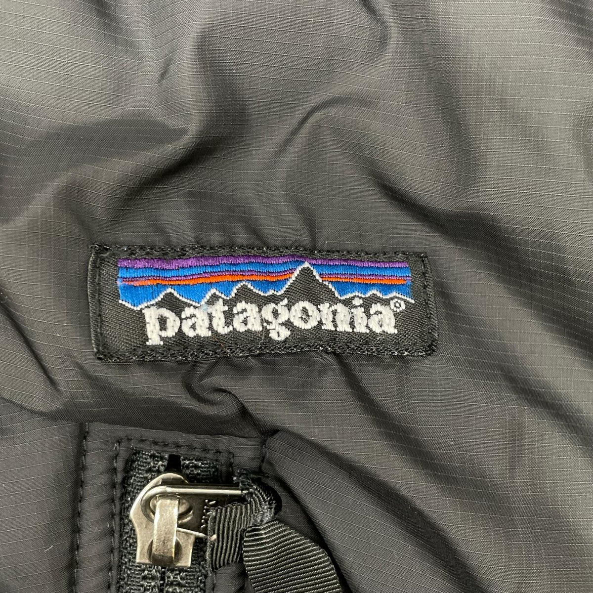 Patagonia パタゴニア 83990 ブラック フード付き PUFF JACKET パフジャケット ジャケット