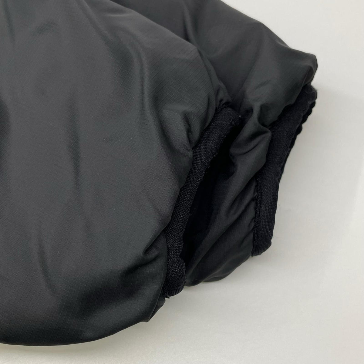 Patagonia パタゴニア 83990 ブラック フード付き PUFF JACKET パフジャケット ジャケット