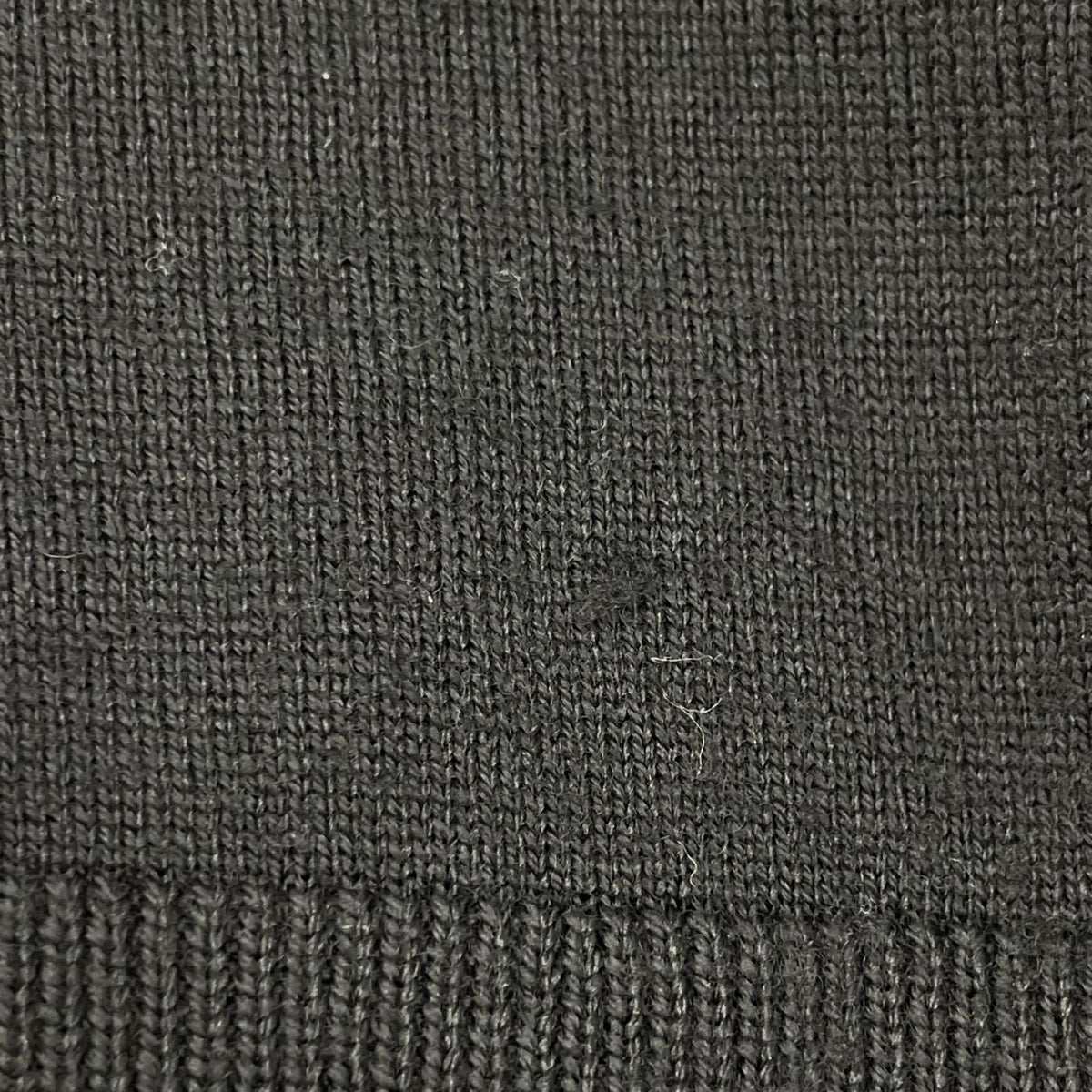 GIVENCHY ジバンシー BM90B1404X ブラック ロゴ刺繍 クルーネックニットトップス トップス