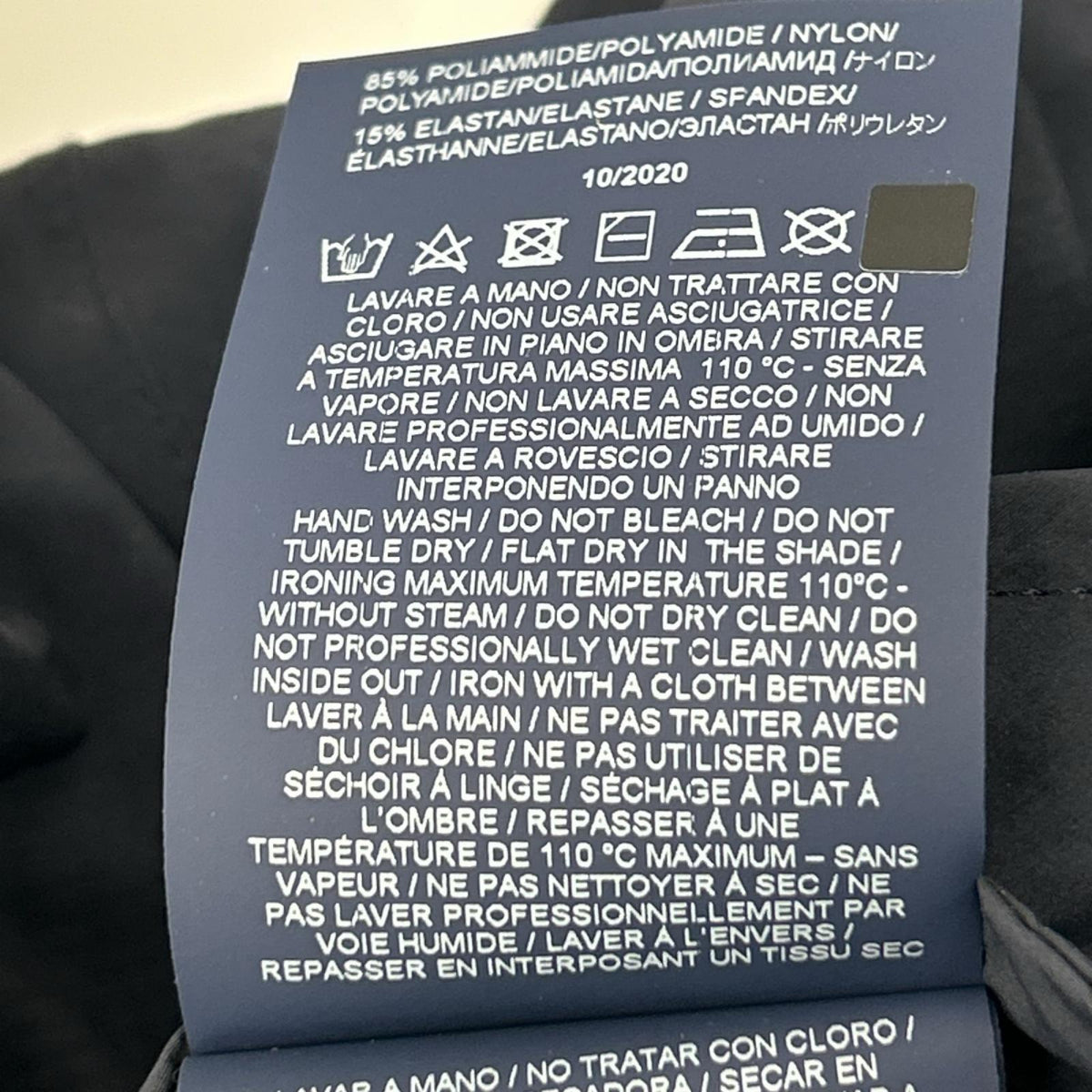 HERNO ヘルノ 20年 ネイビー GI0220U 撥水 インサイドフード ナイロン ブルゾン ジャケット