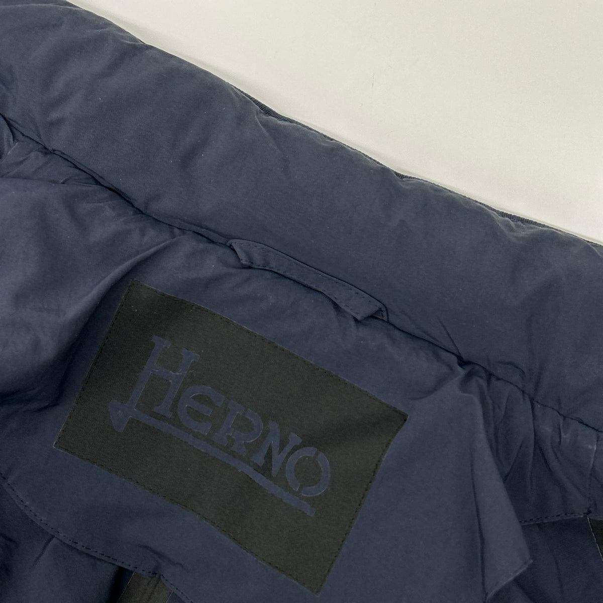 HERNO ヘルノ 20年 ネイビー GI0220U 撥水 インサイドフード ナイロン ブルゾン ジャケット