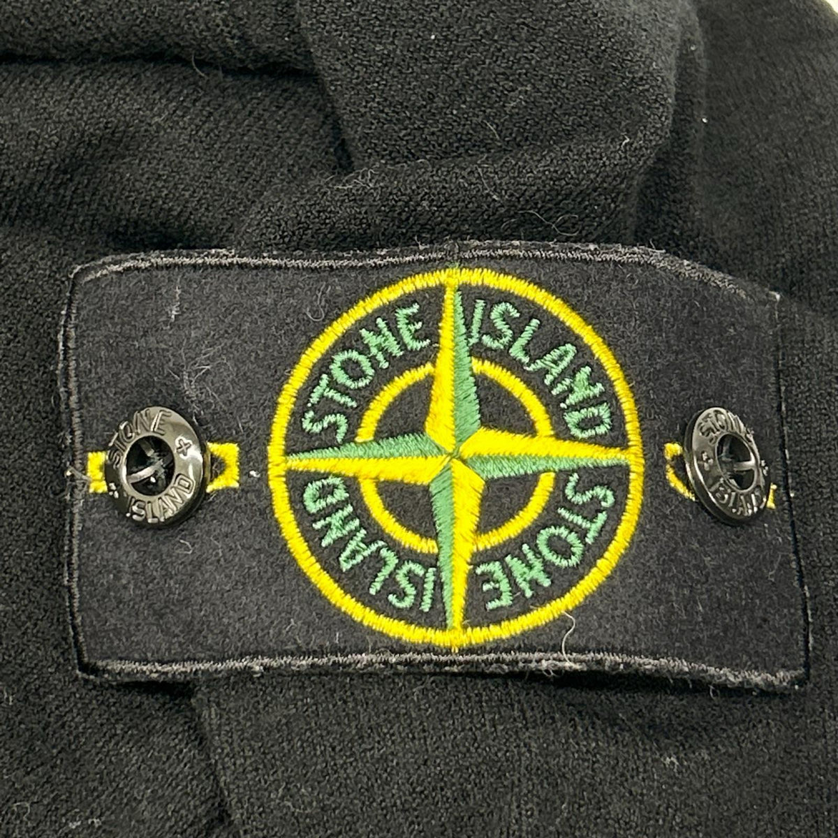 STONE ISLAND ストーンアイランド 7315511A1 ブラック クルーネック ウールニットセーター トップス