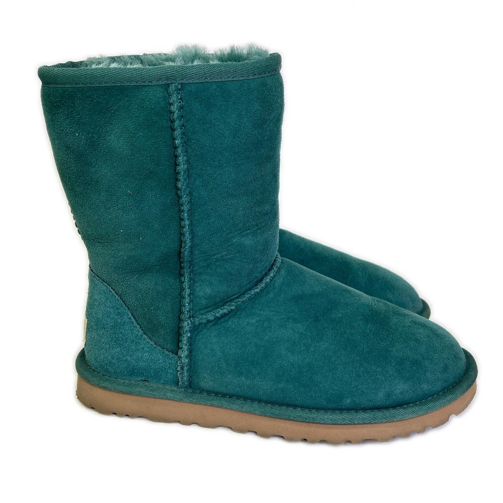 UGG アグ 【美品】5825 クラシックショート ムートンブーツ シューズ