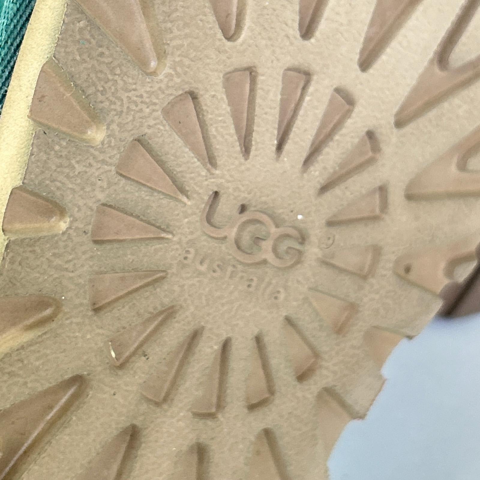UGG アグ 【美品】5825 クラシックショート ムートンブーツ シューズ