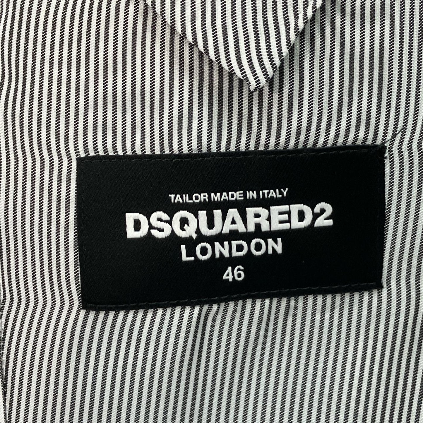 DSQUARED2 ディースクエアード 17年製 S74FS0009 ブラック 3ピーススーツ スーツ セットアップ