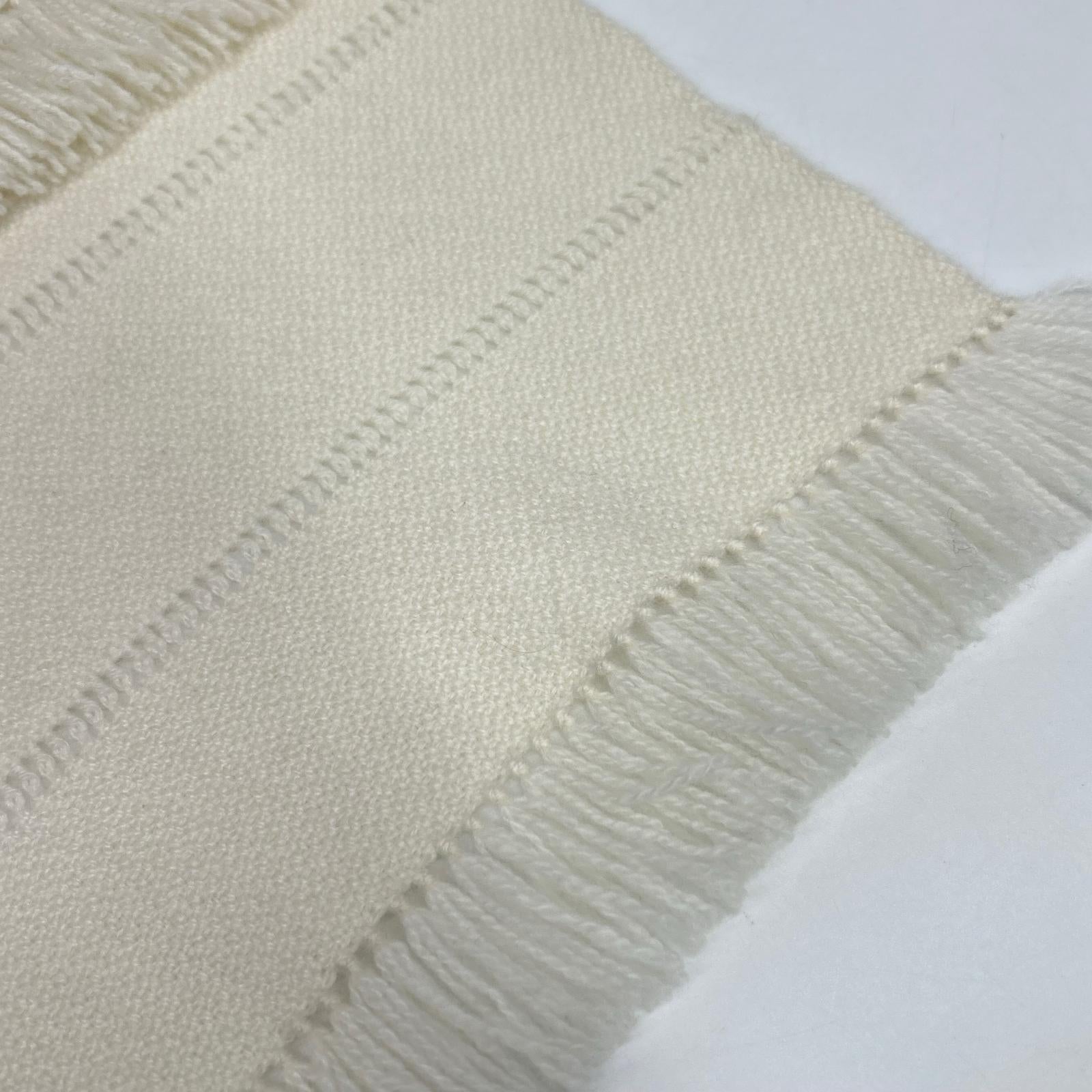 100% Cashmere Border Fringe Muffler Women's Muffler
