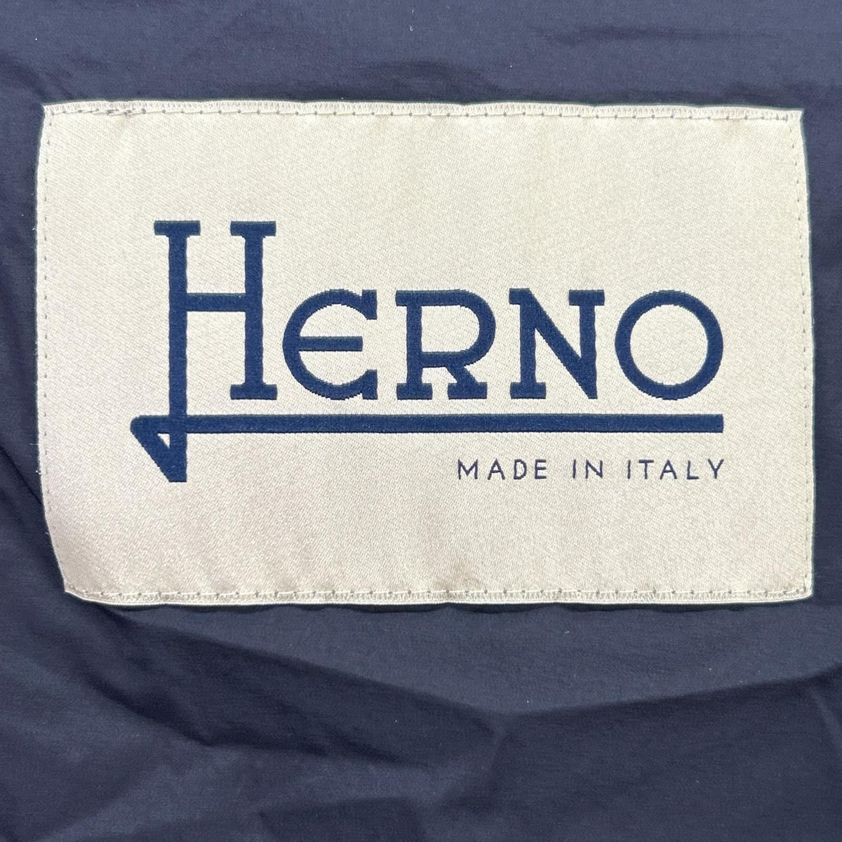 HERNO ヘルノ PI001760D ブラック×ネイビー 異素材コンビフーディダウンコート コート