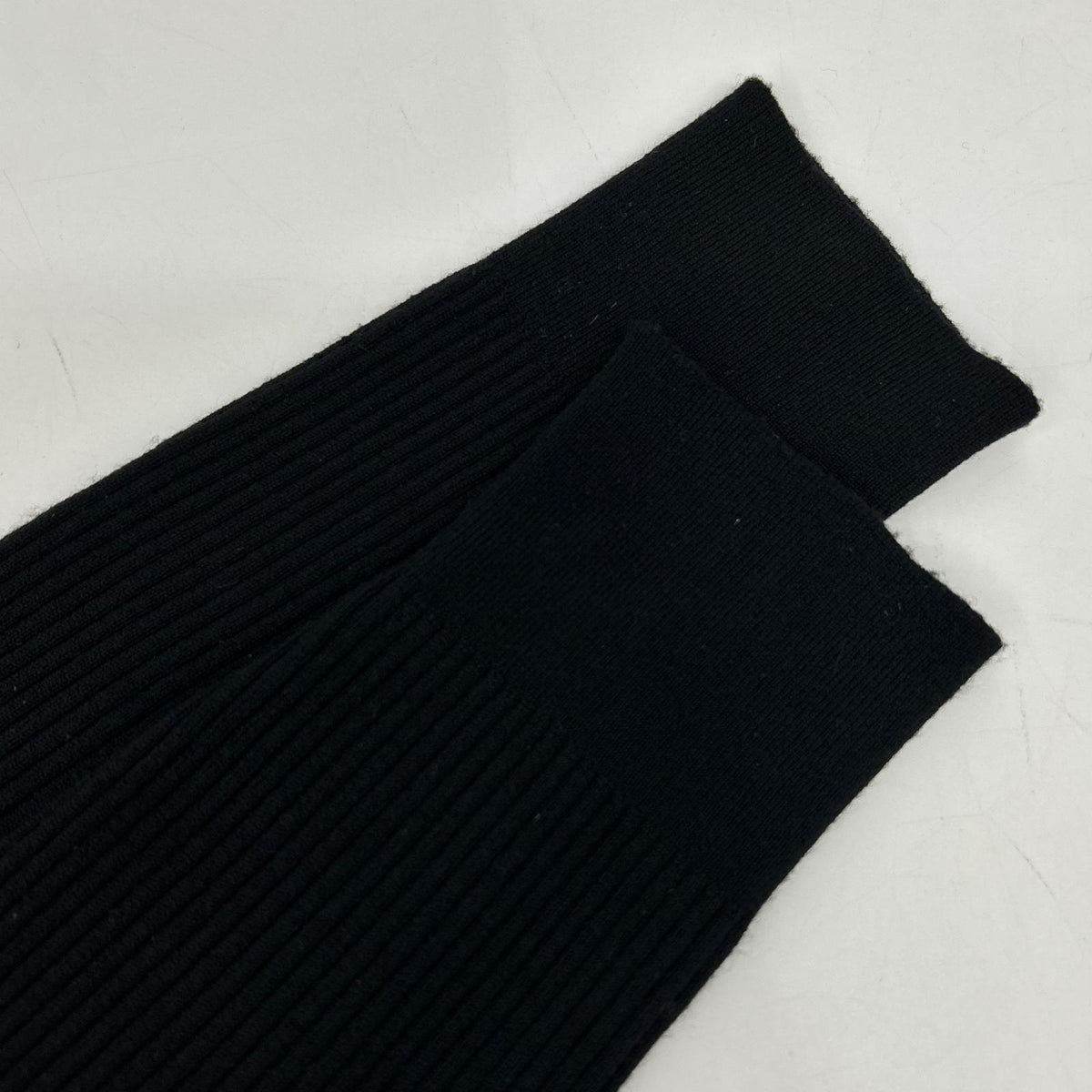 CHANEL シャネル P62182 K47536 ロゴライン ハイネックリブニット トップス