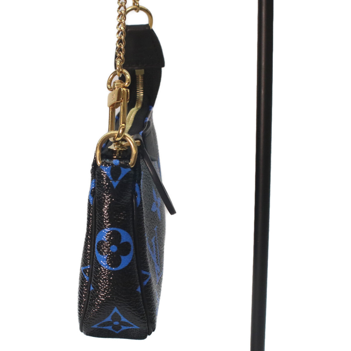 ルイヴィトン　ポシェットアクセソワール LOUIS VUITTON ルイヴィトン 16年 M67237 モノグラム ノワール ブルー