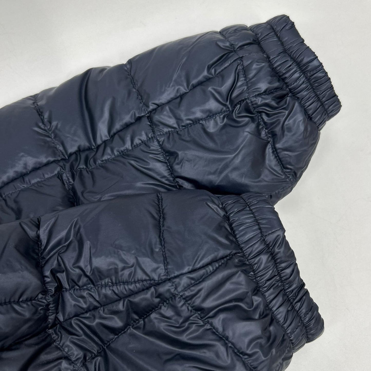 LOUIS VUITTON ルイヴィトン H9B44W ネイビー キルティング ジップアップ ロゴパッチ ダウンジャケット ジャケット
