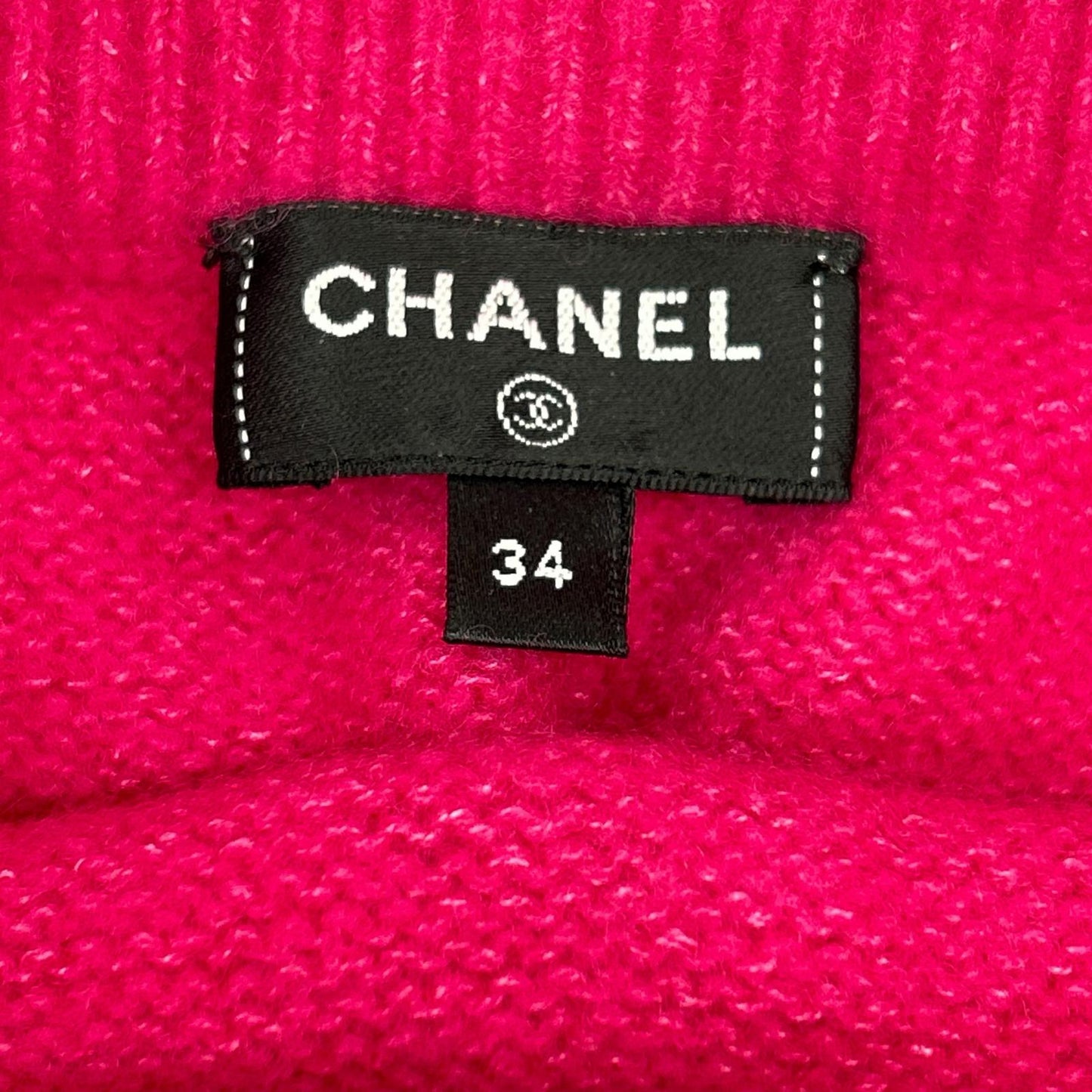 CHANEL P73519K10525 Wool x Cashmere x Silk Logo Coco Mark Button Knit Skirt