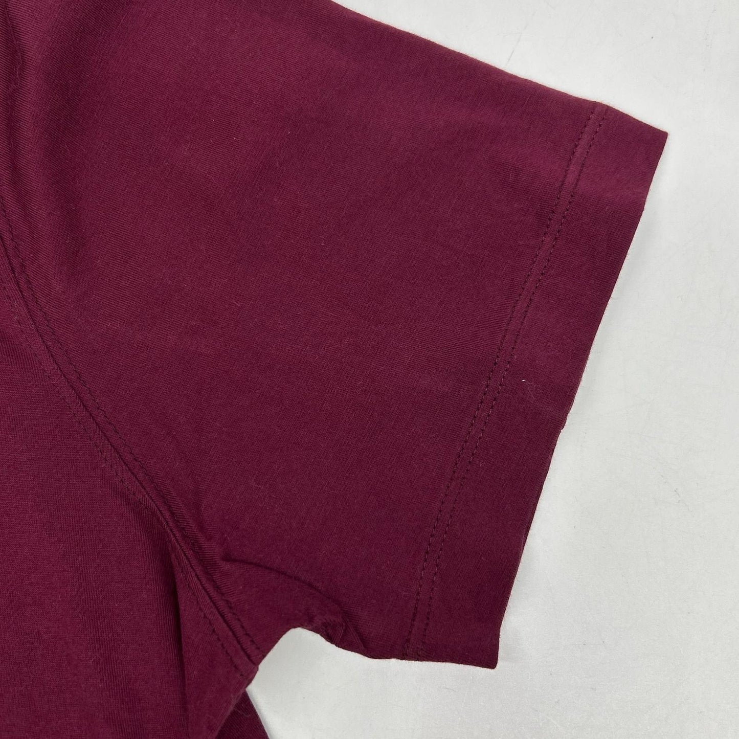 BRUNELLO CUCINELLI Brunello Cucinelli Bordeaux Cotton V-Neck T-Shirt Top
