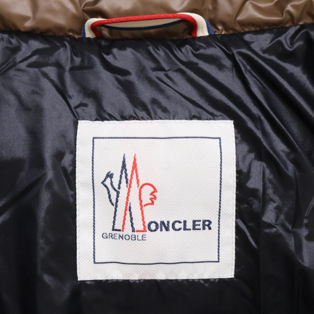 MONCLER 盟可睐 GRENOBLE 格勒诺布尔 BARRHORN 羊毛连帽羽绒服 夹克