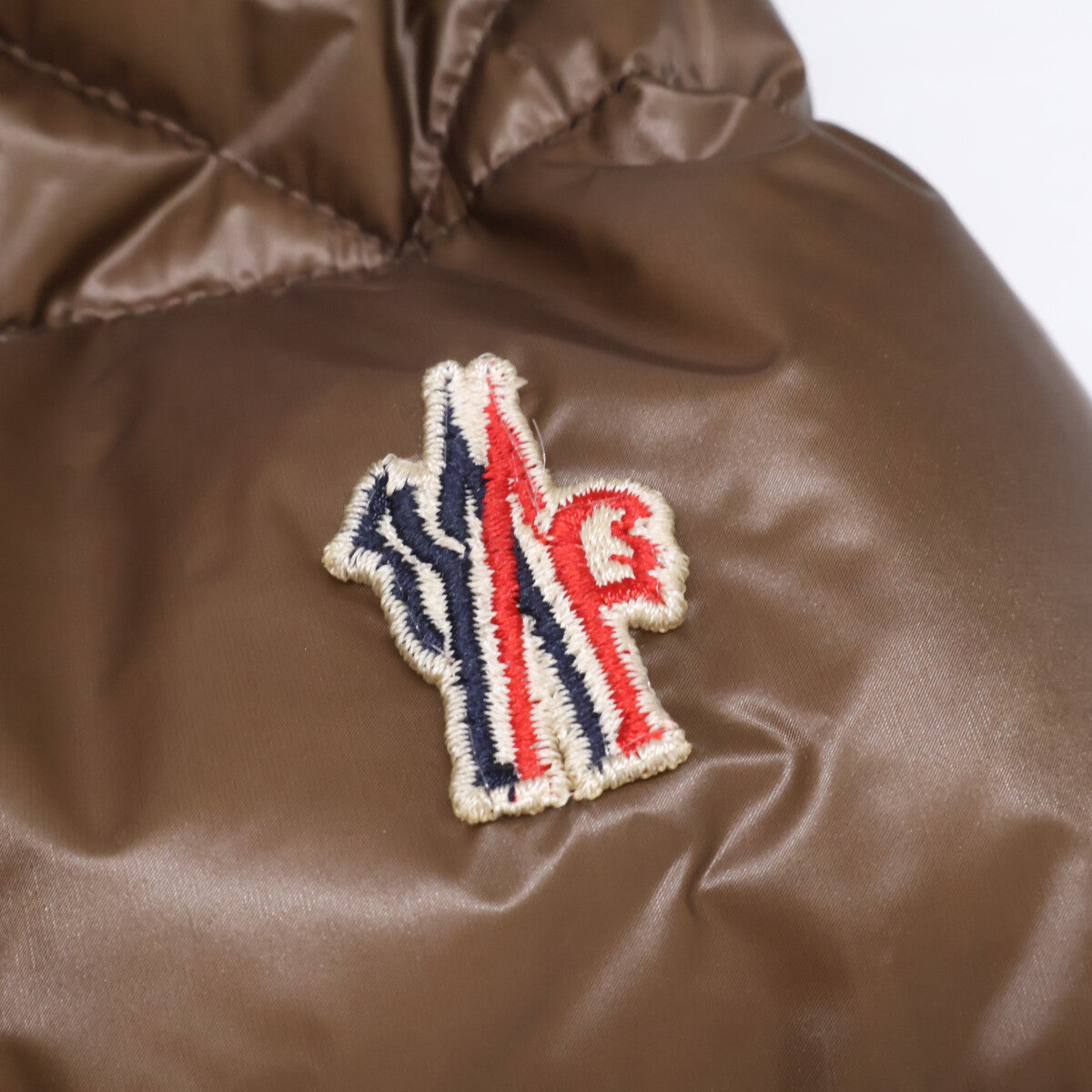 MONCLER 盟可睐 GRENOBLE 格勒诺布尔 BARRHORN 羊毛连帽羽绒服 夹克