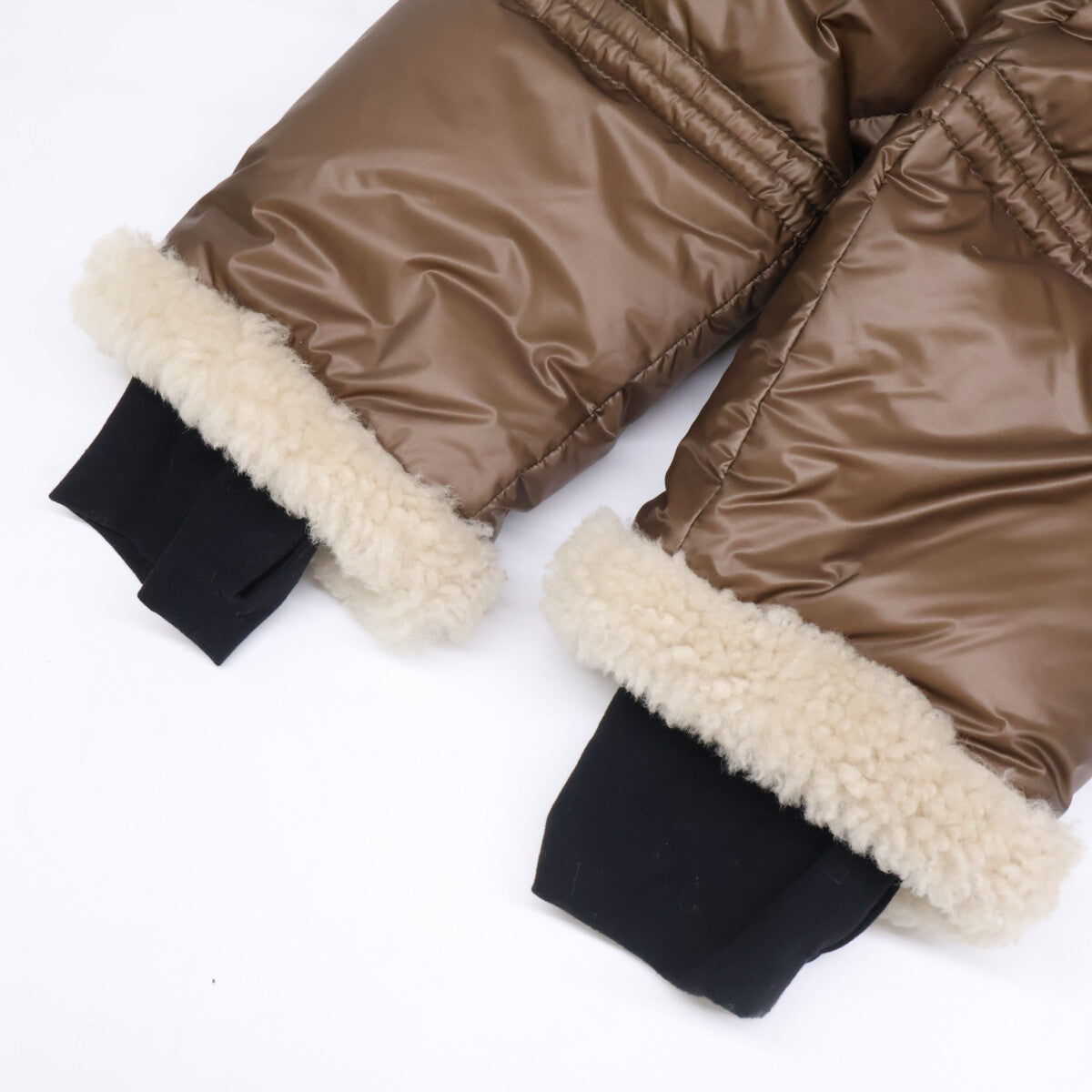 MONCLER モンクレール GRENOBLE グルノーブル BARRHORN ムートンフーディ ダウンジャケット ジャケット