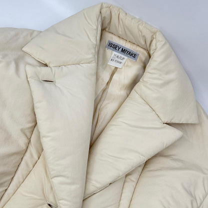 ISSEY MIYAKE イッセイミヤケ 00s IM33FD509 中綿 サークル 変形デザイン ジャケット ホワイト ジャケット