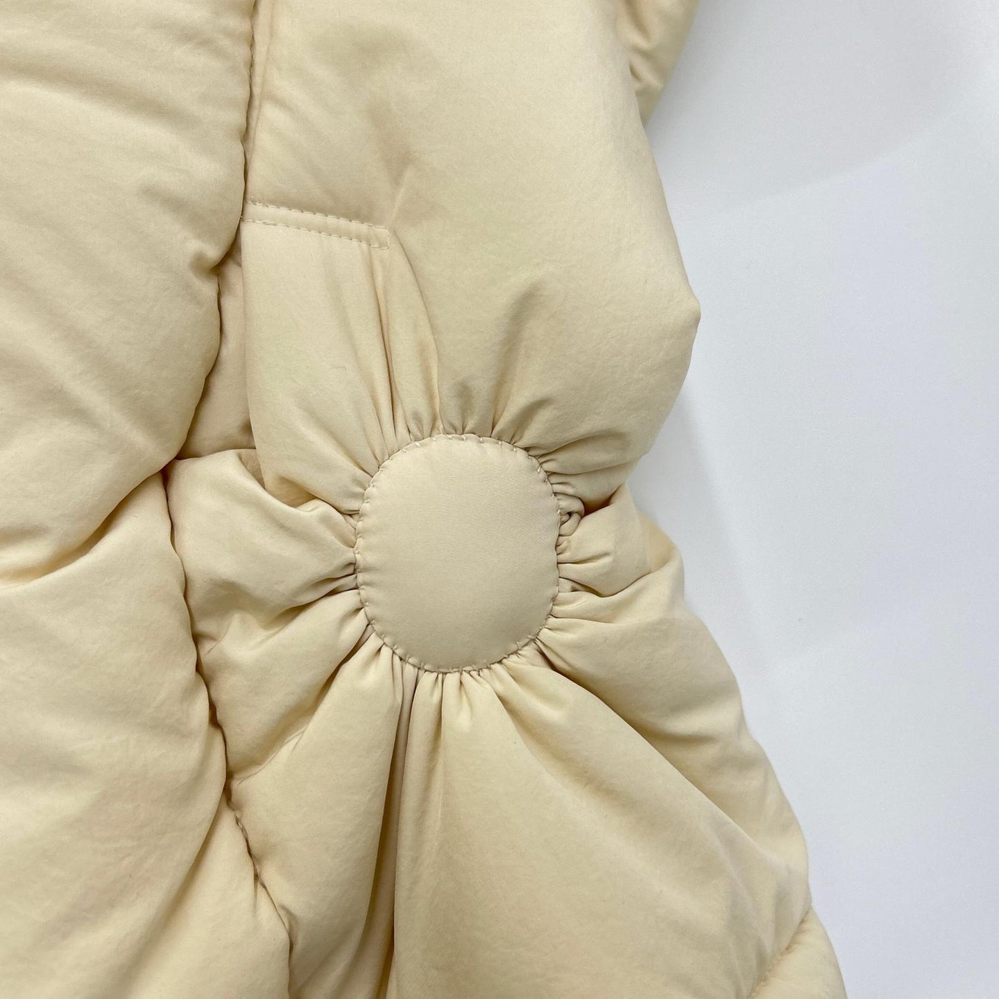 ISSEY MIYAKE イッセイミヤケ 00s IM33FD509 中綿 サークル 変形デザイン ジャケット ホワイト ジャケット