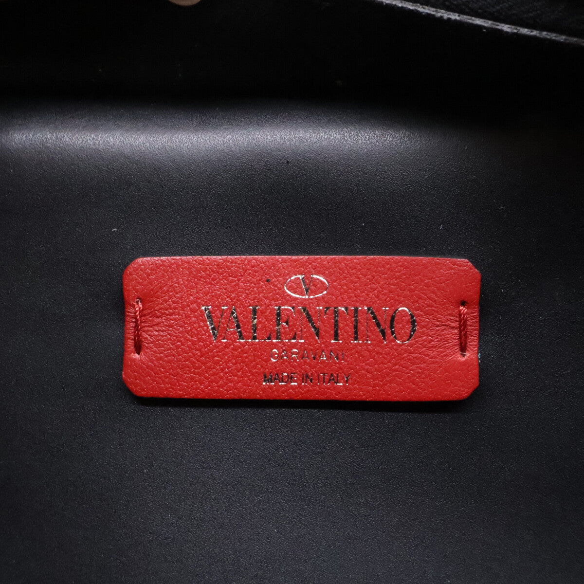 VALENTINO ヴァレンティノ 【美品】VLTNロゴ ロックスタッズ ボディバッグ