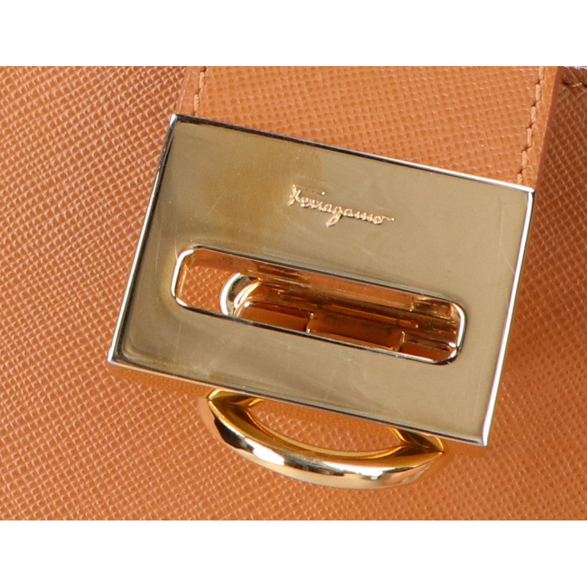 Salvatore Ferragamo サルヴァトーレフェラガモ ガンチーニ ワン ショルダーバッグ