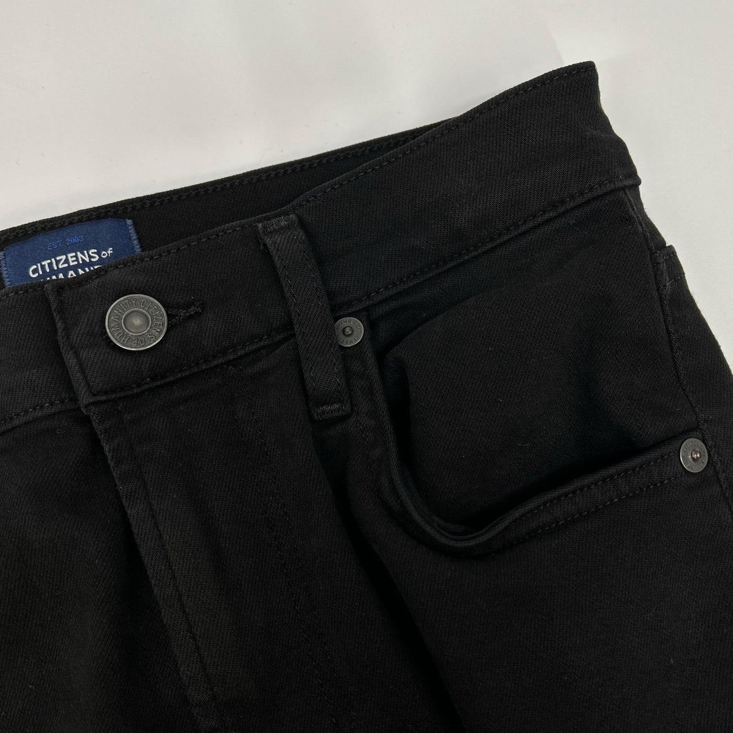 CITIZENS of HUMANITY シチズンズオブヒューマニティー 25年製 ISOLA CROPPED BOOT ブラックデニム ボトムス