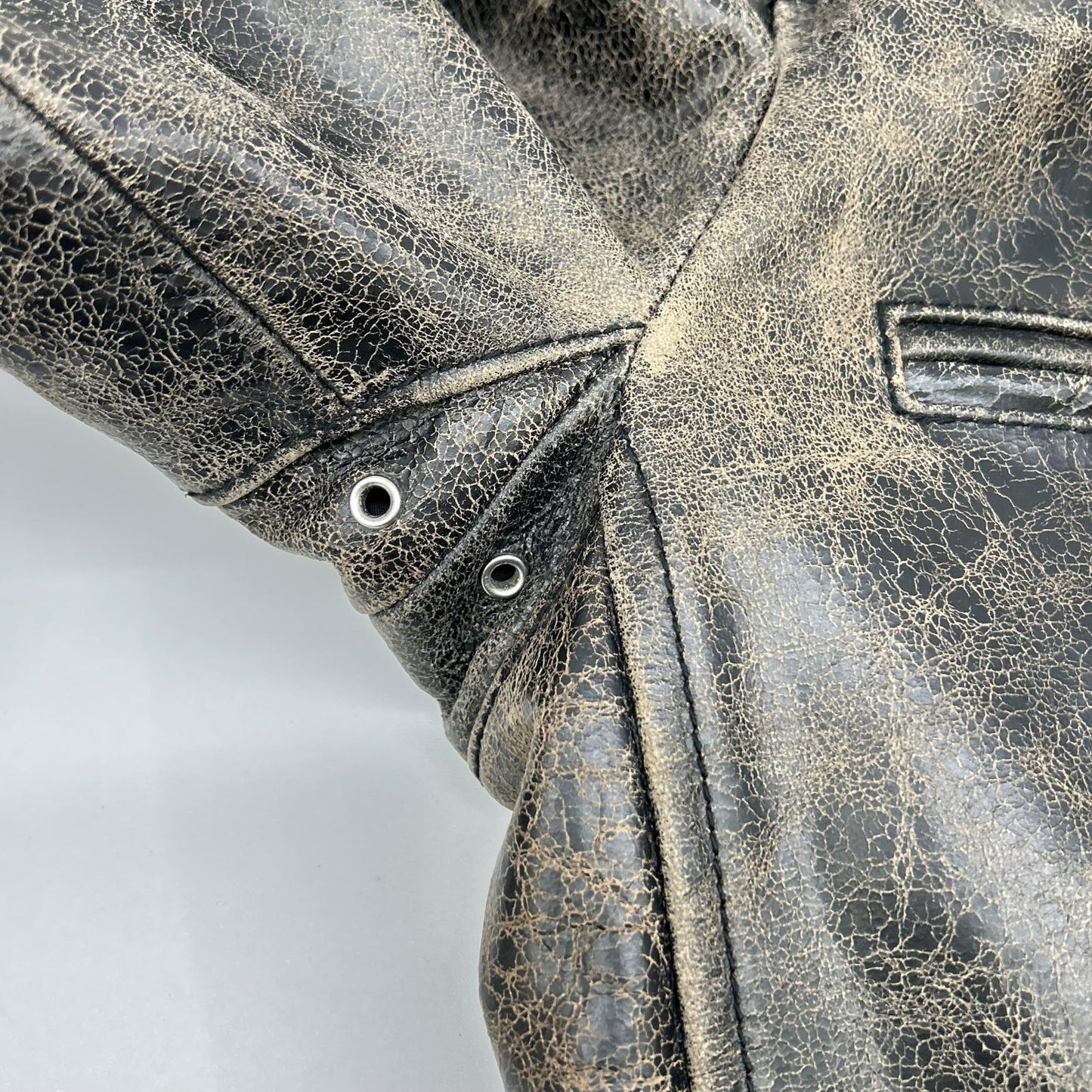 AVIREX アヴィレックス 6151121 DISTRES LEATHER クラック加工 シングルライダース ジャケット