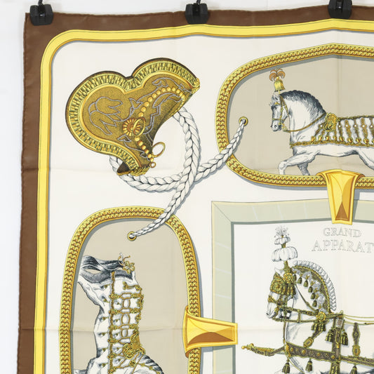HERMES エルメス GRAND APPARAT 盛装の馬 シルク カレ90 スカーフ