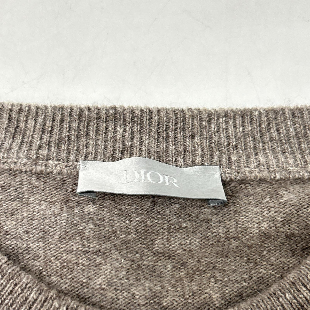 DIOR 613M623A3018 wool and cashmere CD-logo embroidered boxy crew-neck knit