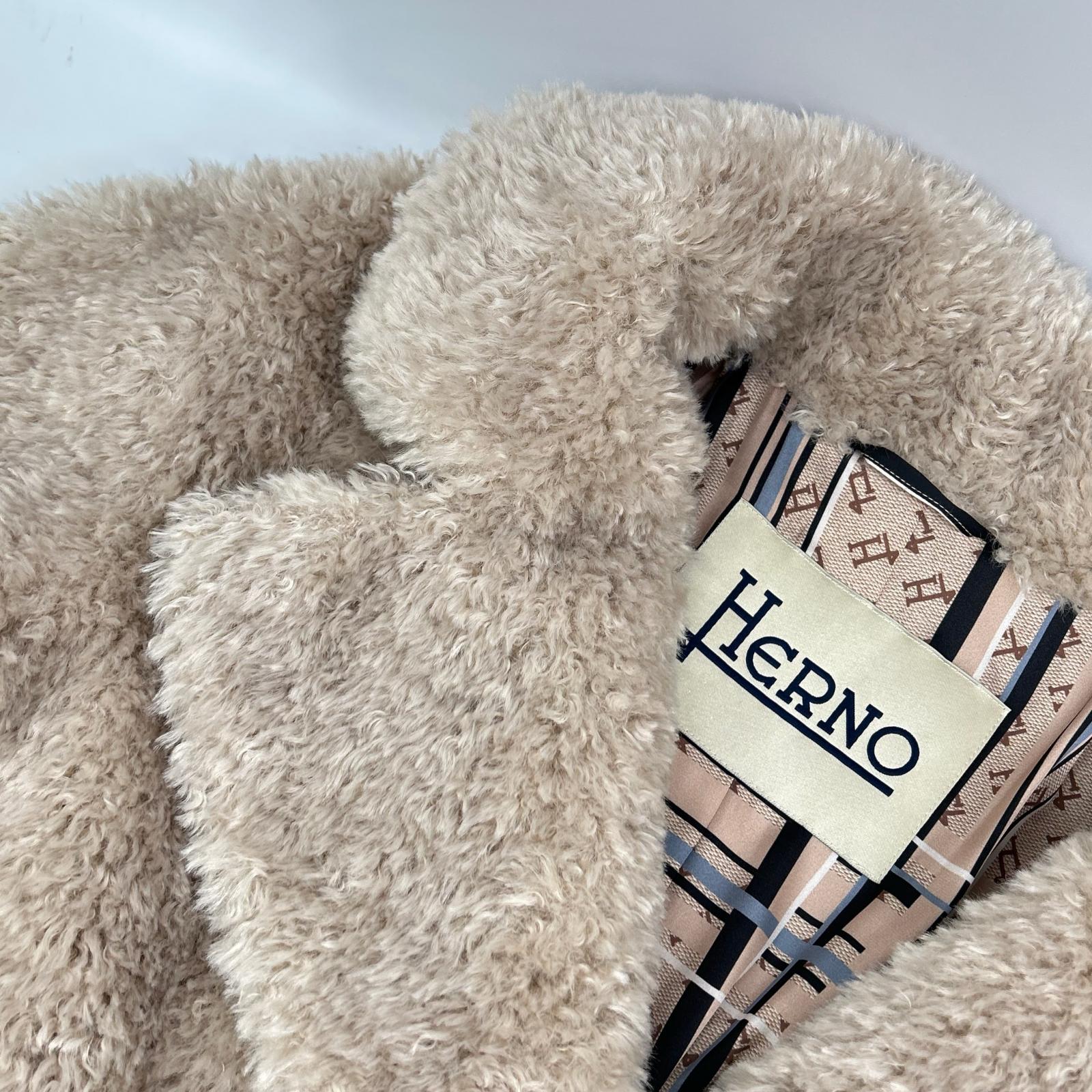 HERNO ヘルノ CA000500D CURLY FAUX FUR OVERSIZE FIT コート コート