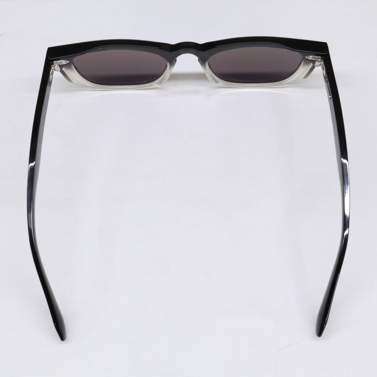 OLIVER PEOPLES オリバーピープルズ 【美品】OV5546SU N.06 SUN 178039 スクエアシェイプ サングラス