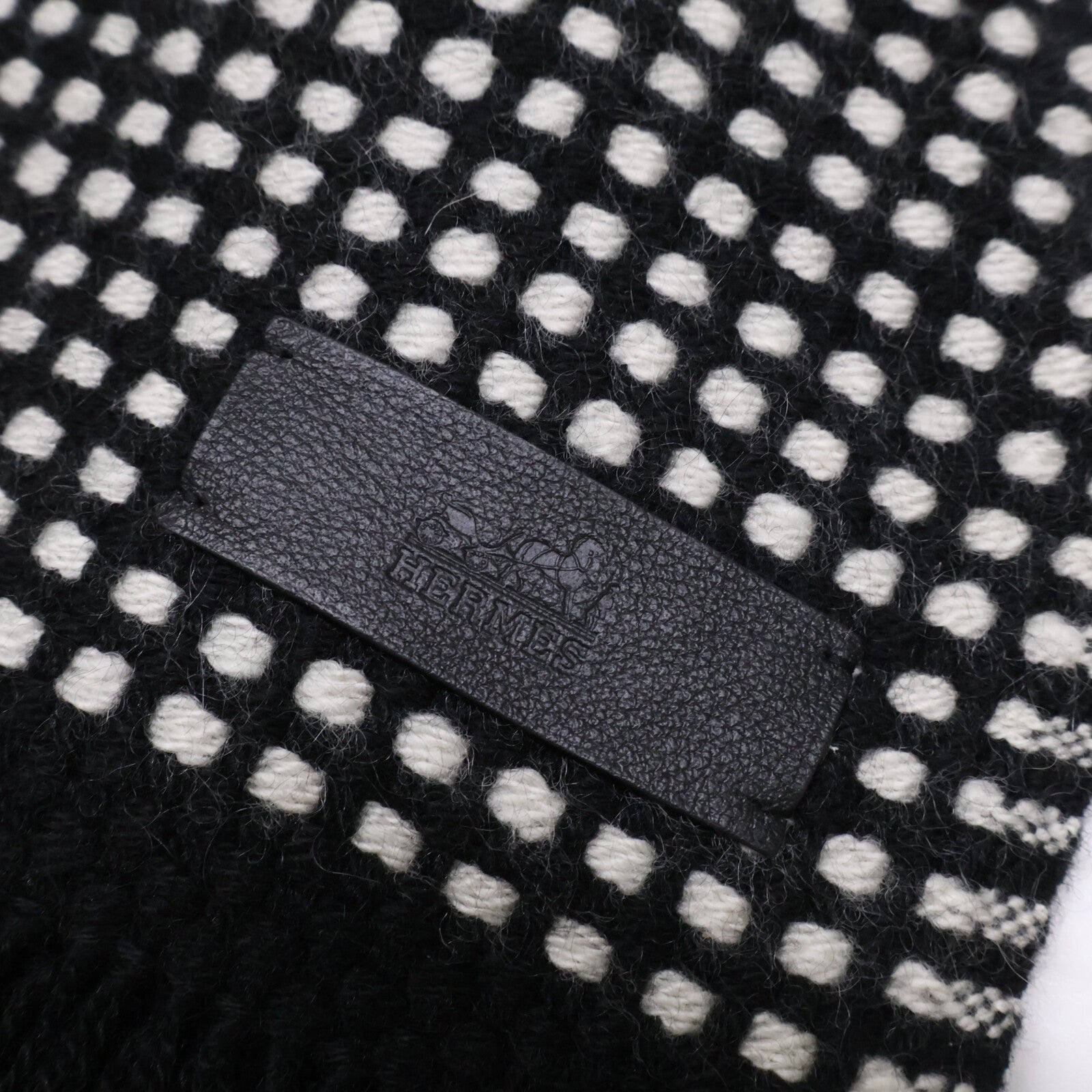 HERMES エルメス レザーロゴパッチ カシミヤ マフラー