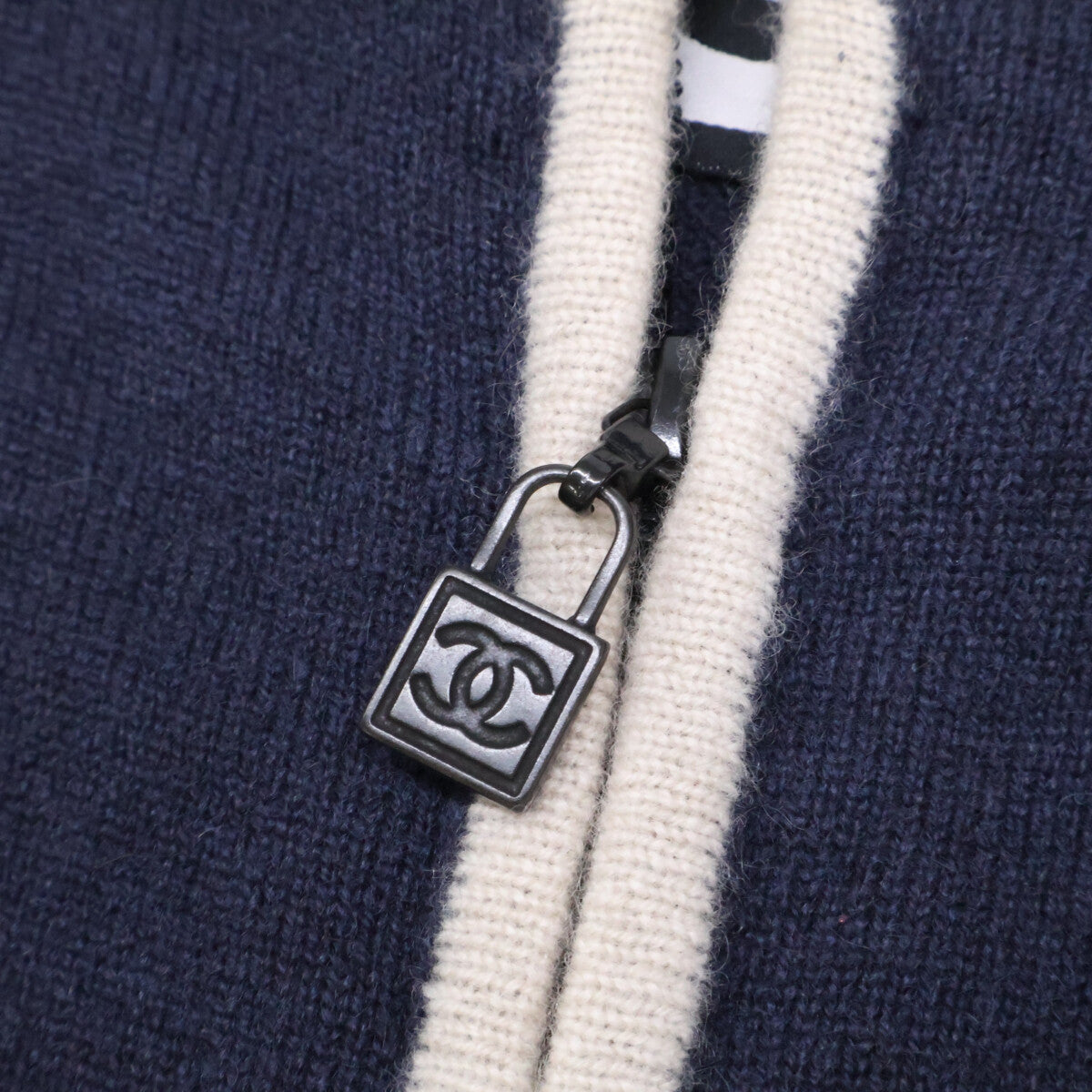 CHANEL SPORTS シャネルスポーツ 【国内正規】09P P35238K02024 カシミヤ ジップアップ フーディ ロングカーディガン トップス