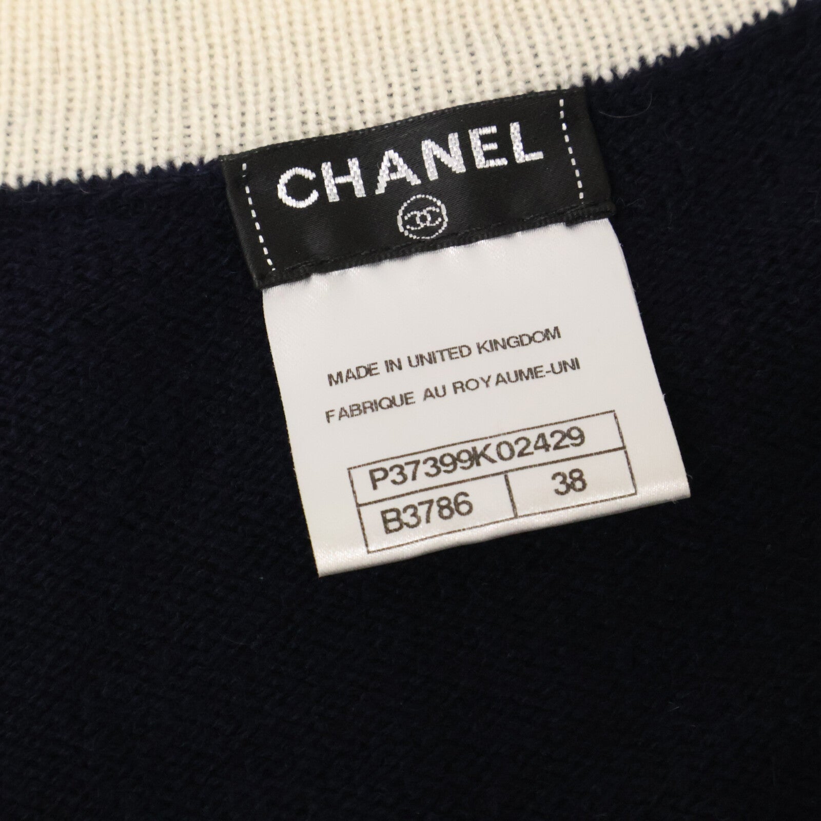 CHANEL シャネル 【国内正規】P37399K02429 ココマーク/獅子ボタン カシミヤ100％ ニットカーディガン トップス