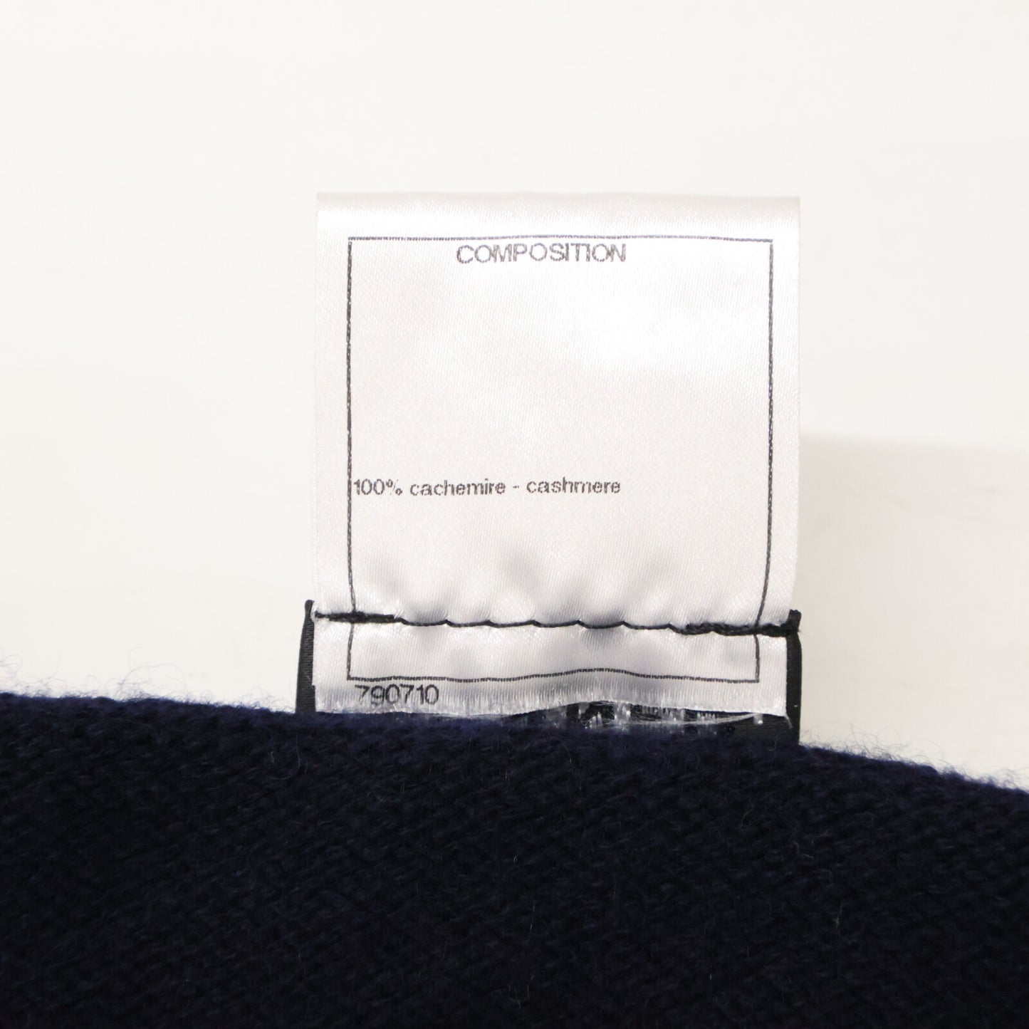 CHANEL シャネル 【国内正規】P37399K02429 ココマーク/獅子ボタン カシミヤ100％ ニットカーディガン トップス