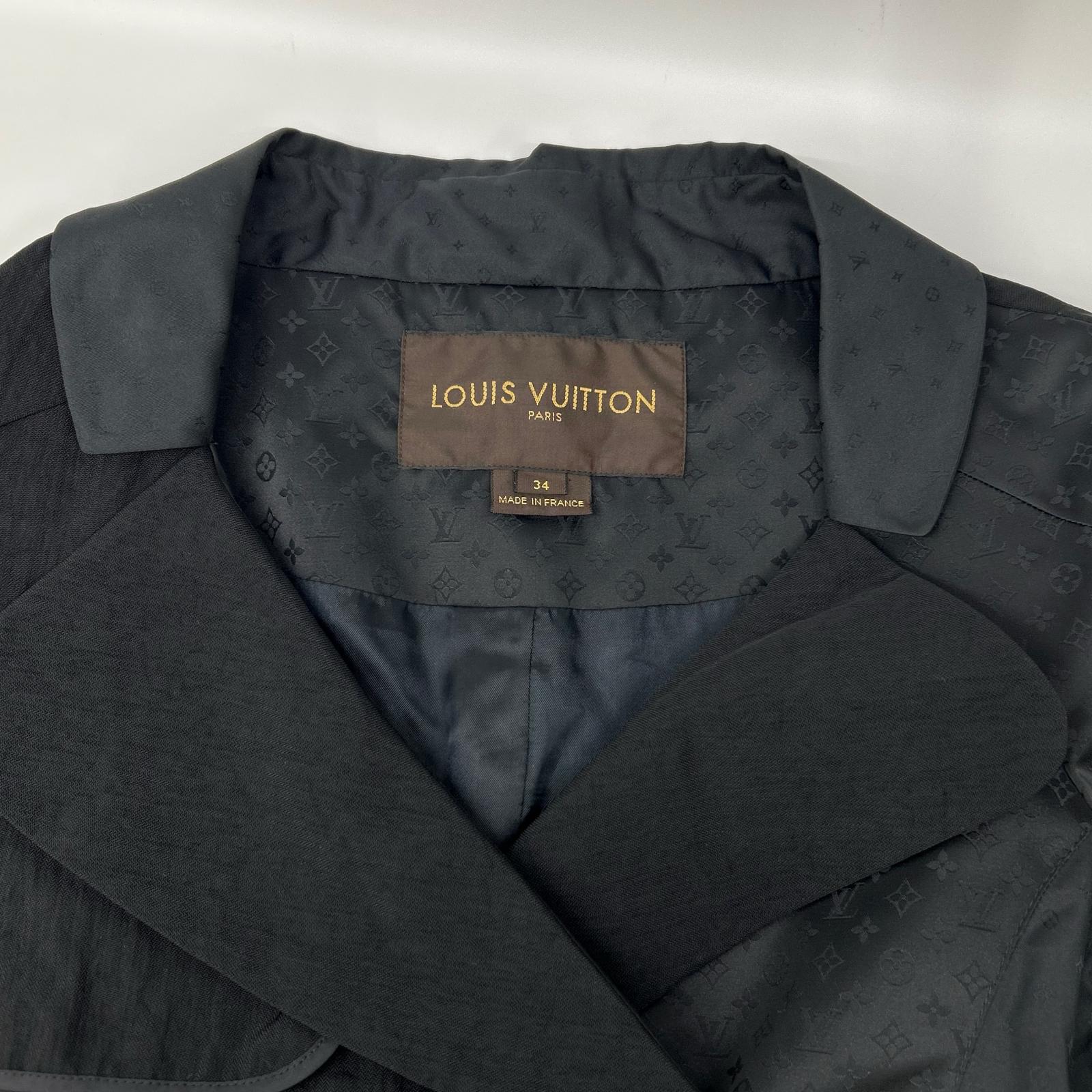 LOUIS VUITTON 2009 Black monogram-pattern belted half trench coat Coat