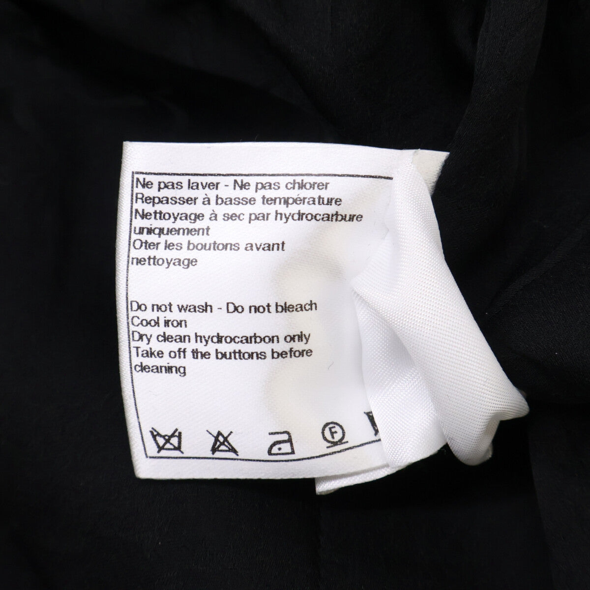CHANEL Chanel [Excellent condition/Domestic authentic] 09P P35514W04308 tweed jacket with CC-logo buttons and linen blend jacket