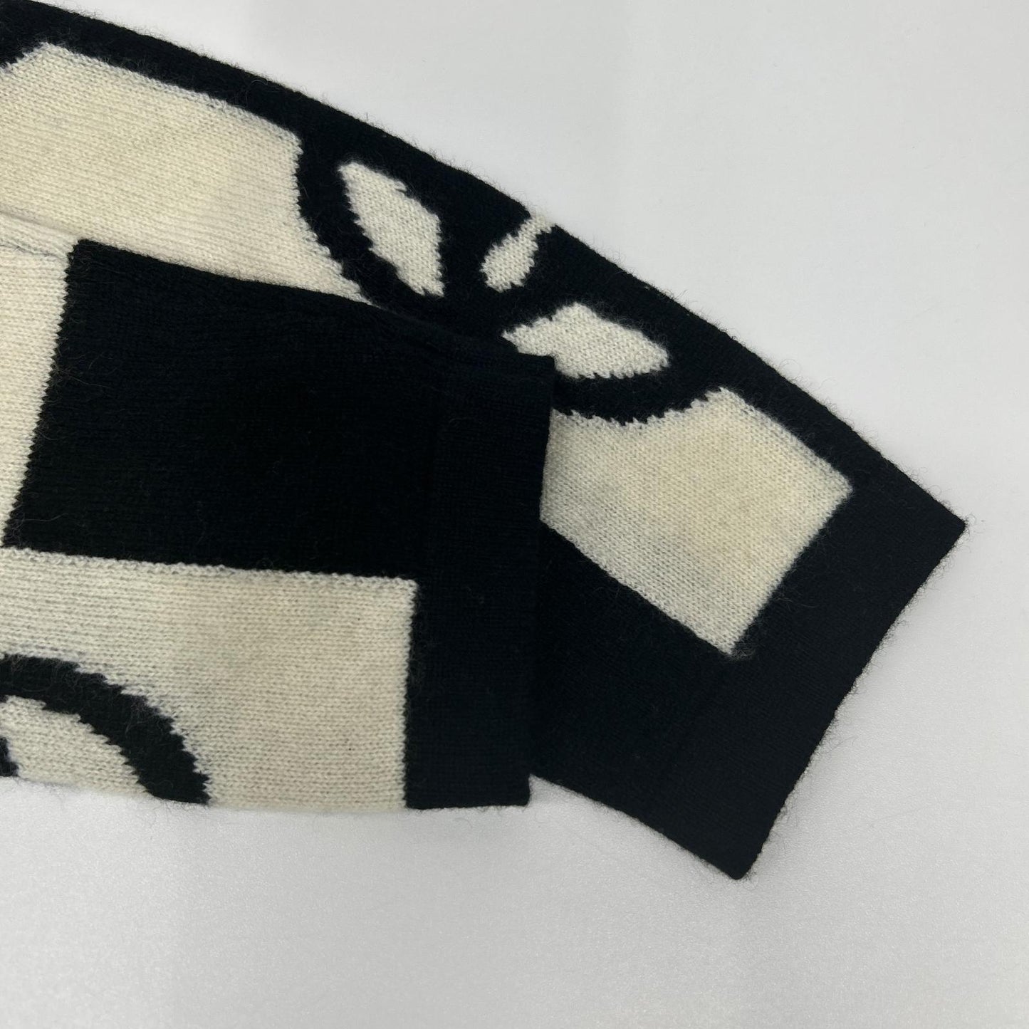 HERMES エルメス 2E2613D2 CLIQUETIS カシミヤ ニット トップス