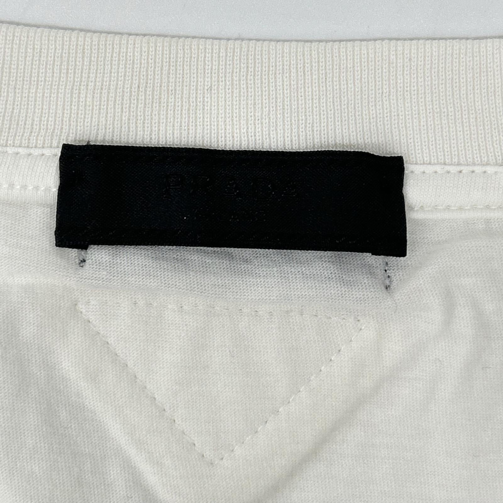 PRADA プラダ UJM492 ホワイト 総柄 トライアングルロゴ VネックTシャツ トップス