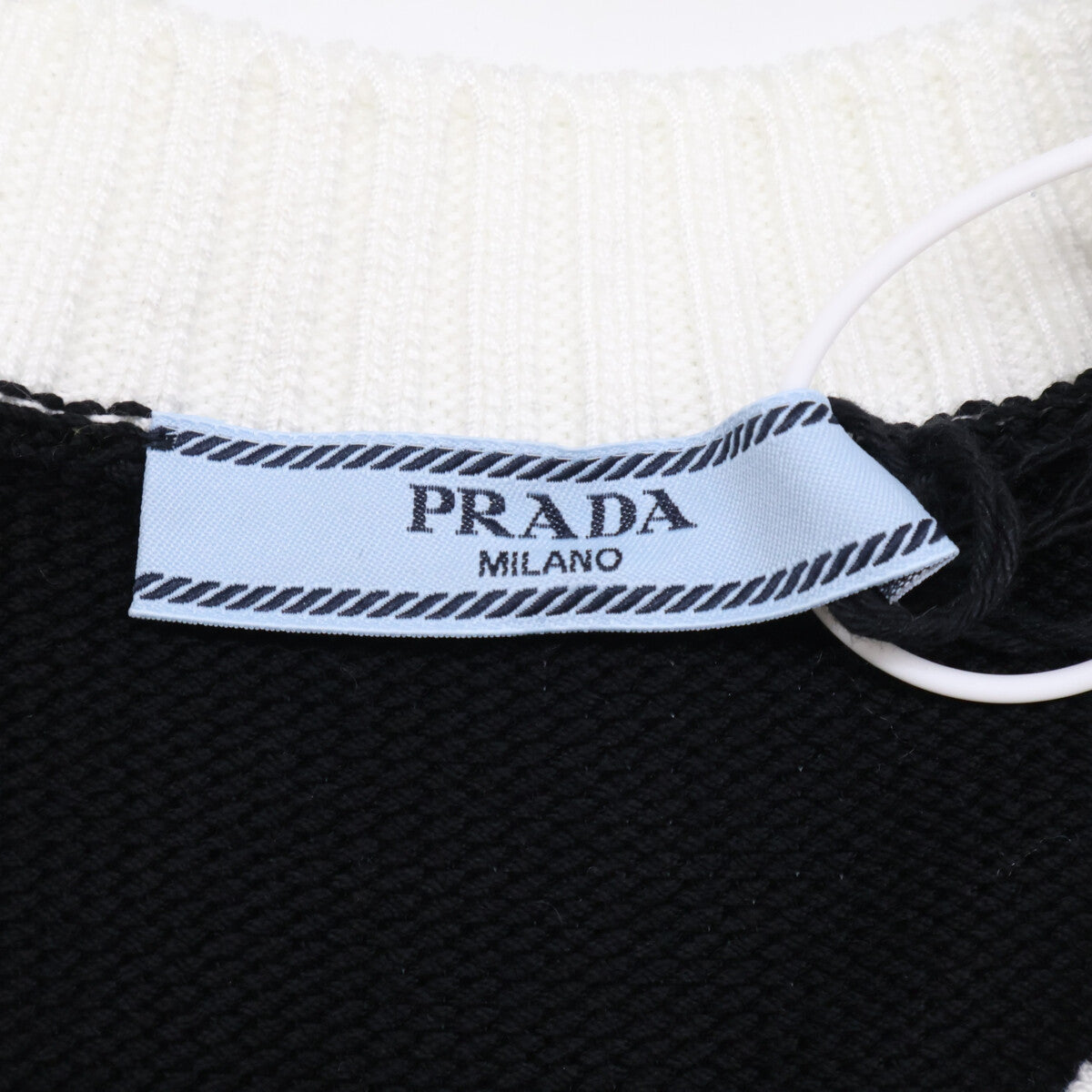 PRADA プラダ 新品未使用 国内正規 24年製 23955 S231 1Z0 ロゴ刺繍 コットンニットワンピース ワンピース