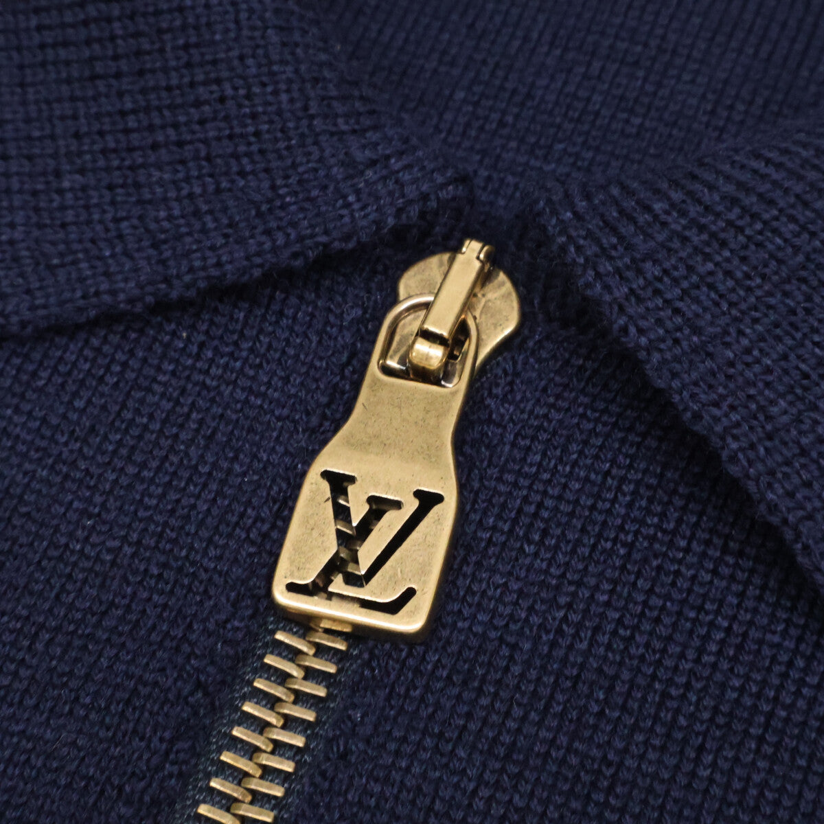 LOUIS VUITTON ルイヴィトン 【美品/国内正規/26年製】RM261MJ NTY HSN42W エンボスモノグラム ジップアップ ニットジャケット ジャケット