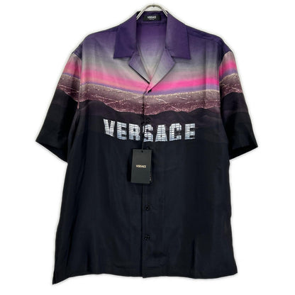 VERSACE ヴェルサーチェ 1003926 1A08752 ロゴプリント シルク オープンカラーシャツ トップス