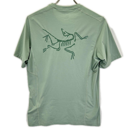 ARC'TERYX アークテリクス MOTUS CREW ARCWORD SS M グリーン バックロゴTシャツ トップス