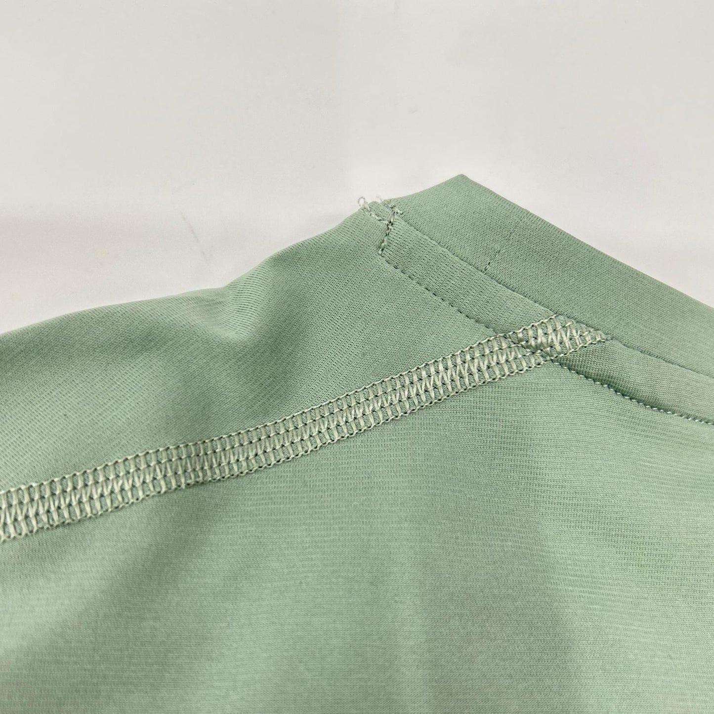 ARC'TERYX アークテリクス MOTUS CREW ARCWORD SS M グリーン バックロゴTシャツ トップス