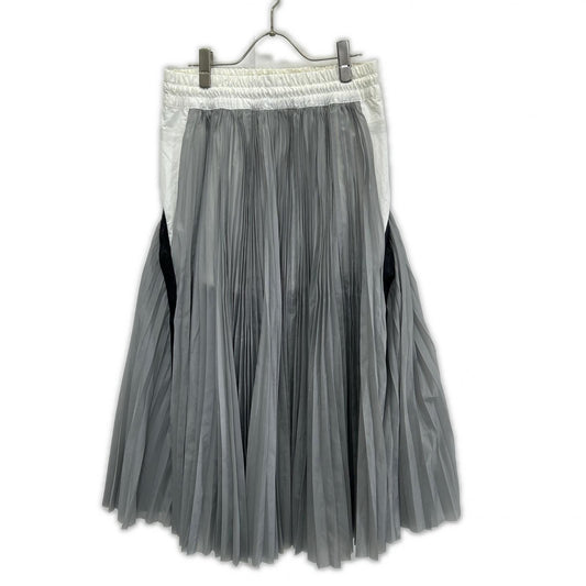 sacai Sacai ×Nike CV5713-100 Pleated Skirt Skirt