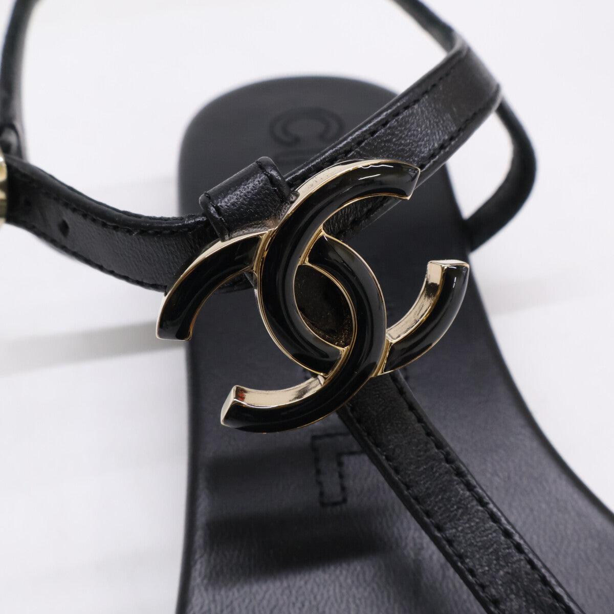 CHANEL シャネル 【美品】G45428 ココマーク レザー アンクルストラップ トング サンダル シューズ