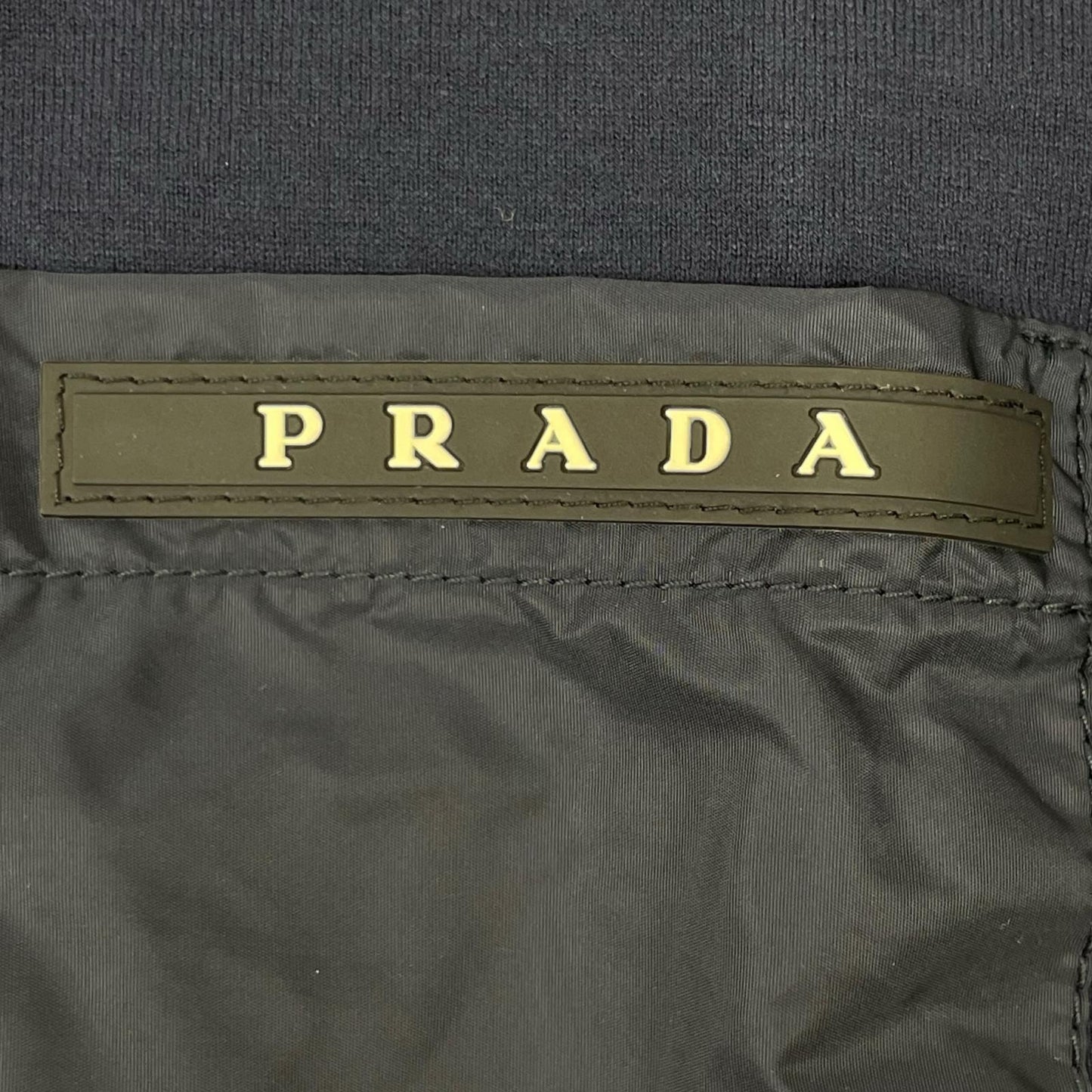 PRADA プラダ SJN263 ネイビー ラバーロゴ ハイブリッド ロングスリーブポロシャツ トップス
