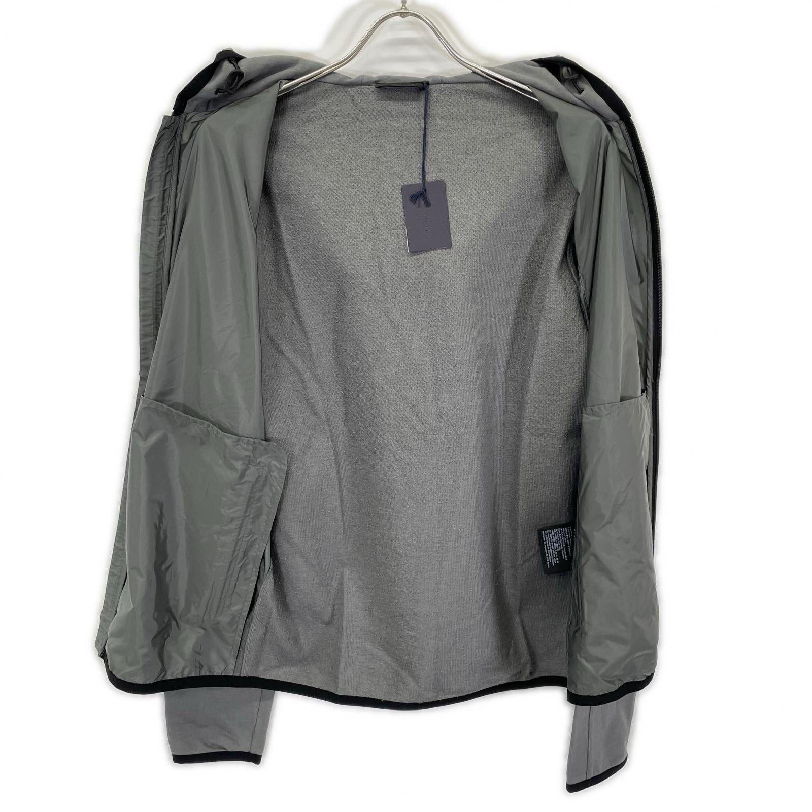 PRADA プラダ SJC568 グレー ラバーロゴ ハイブリッド ジップパーカ ジャケット