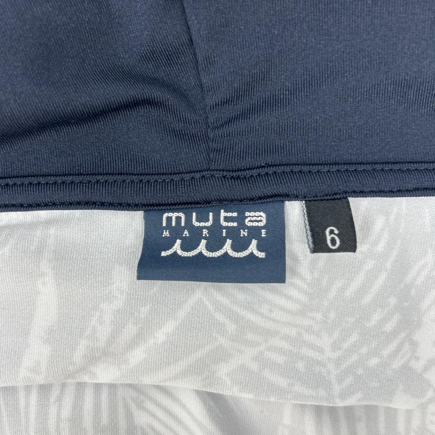 MUTA MARINE ムータマリーン 116388353 ネイビー リーフデザイン テックジップアップパーカ トップス