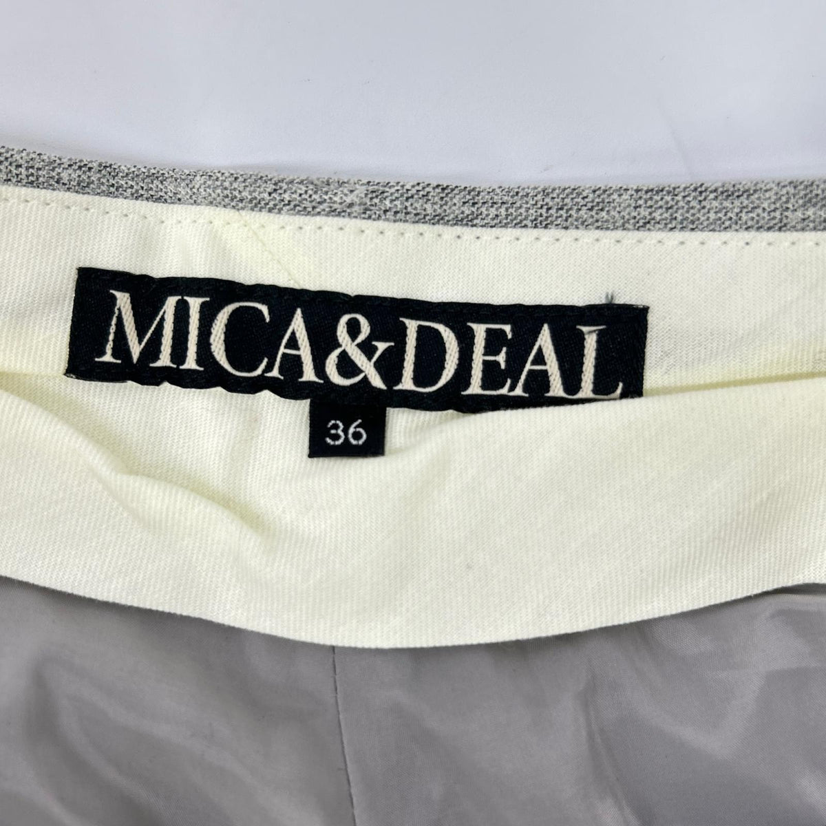 MICA & DEAL Mica & Deal 0125403308 Gray Worsted-Wool Pleated Pants Bottoms